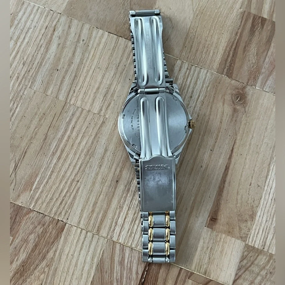 Seiko Vintage Men’s Watch Gray Dial Two-Tone Bracelet Date Window New Crystal